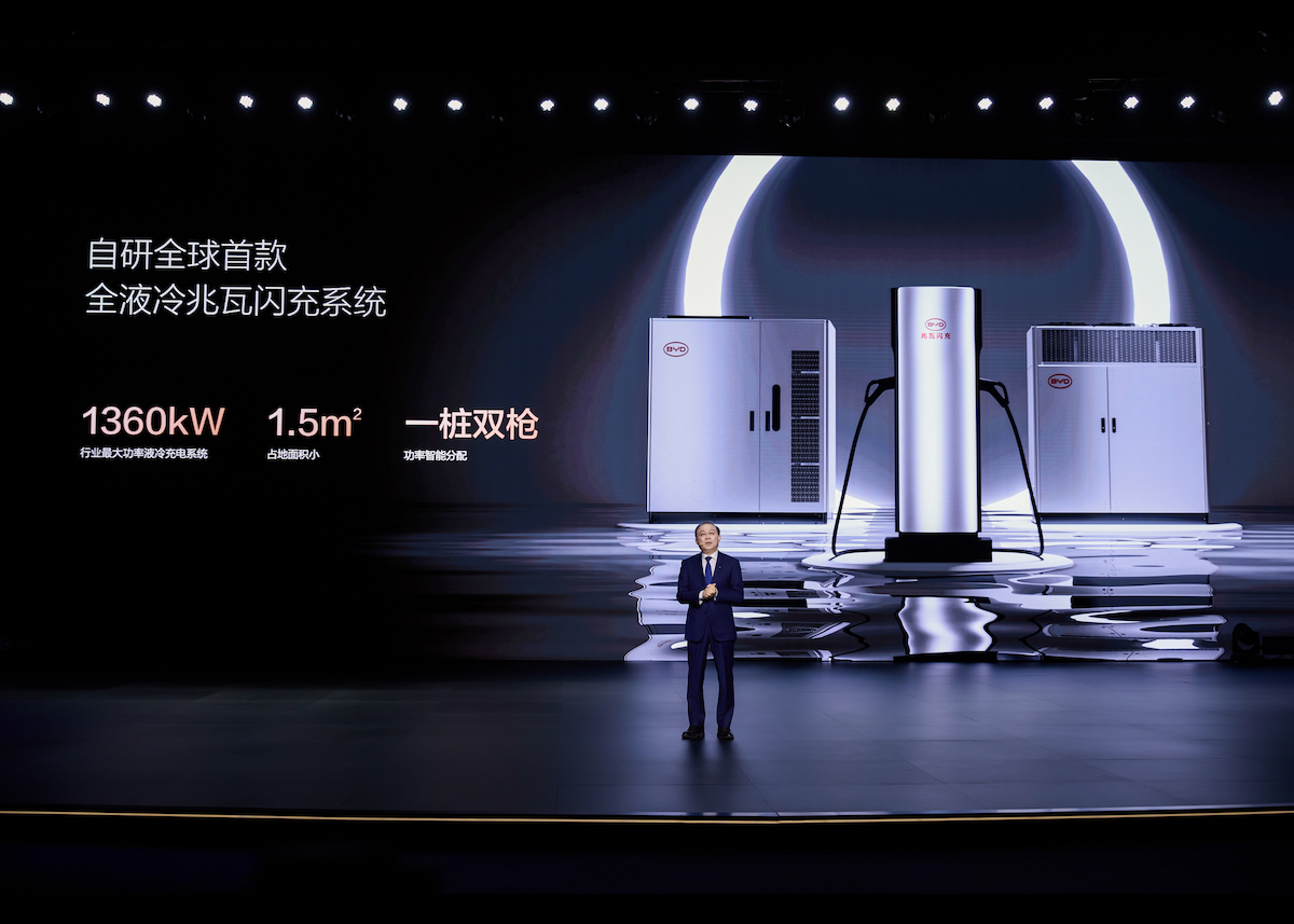 BYD Super-e-Plattform: Aufladen so schnell wie Tanken!