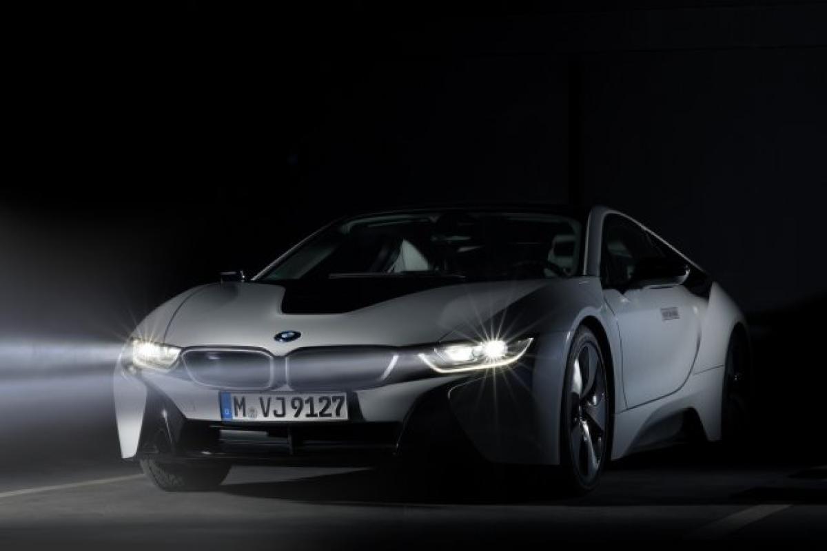 BMW i8