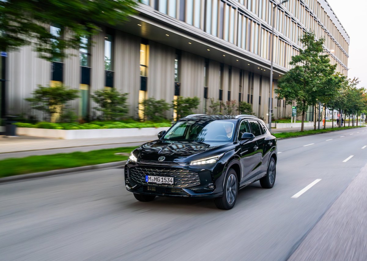 Neuer MG HS startet ab 27.990 Euro bei den MG-Motor-Vertriebspartnern