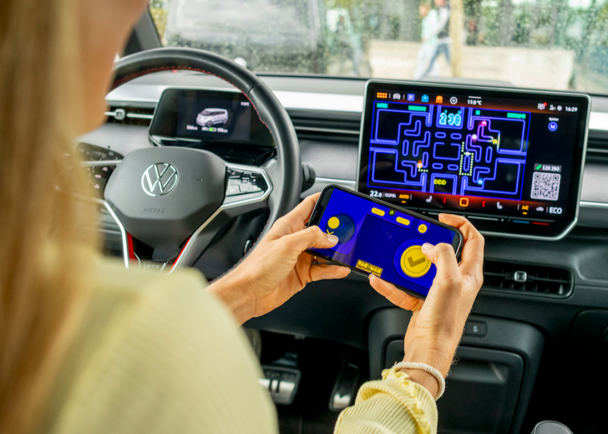 Perfekt für jede Pause: Volkswagen Nutzfahrzeuge baut mit AirConsole Infotainmentsystem zur Spielekonsole aus