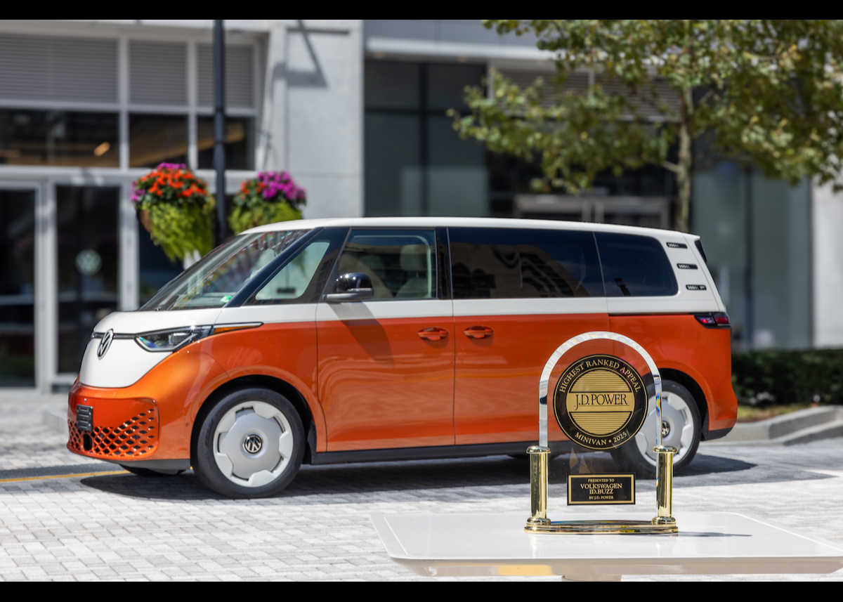 Volkswagen ID. Buzz als bester Minivan in der J.D. Power APEAL-Studie 2025 ausgezeichnet