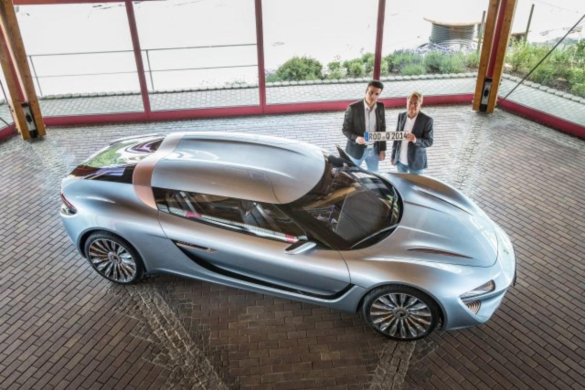 Nanoflowcell Quant e Sportlimousine, Flotte.de, Flottenmanagement ...