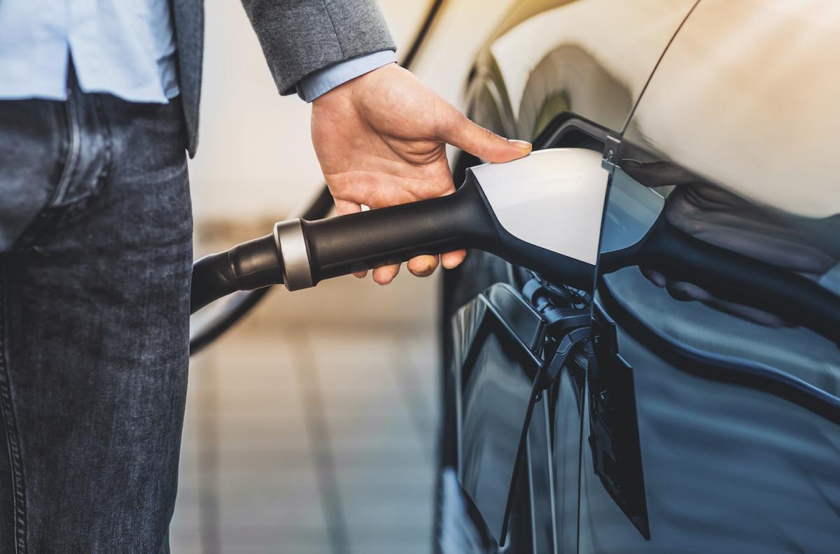 DKV Mobility kooperiert mit NewMotion