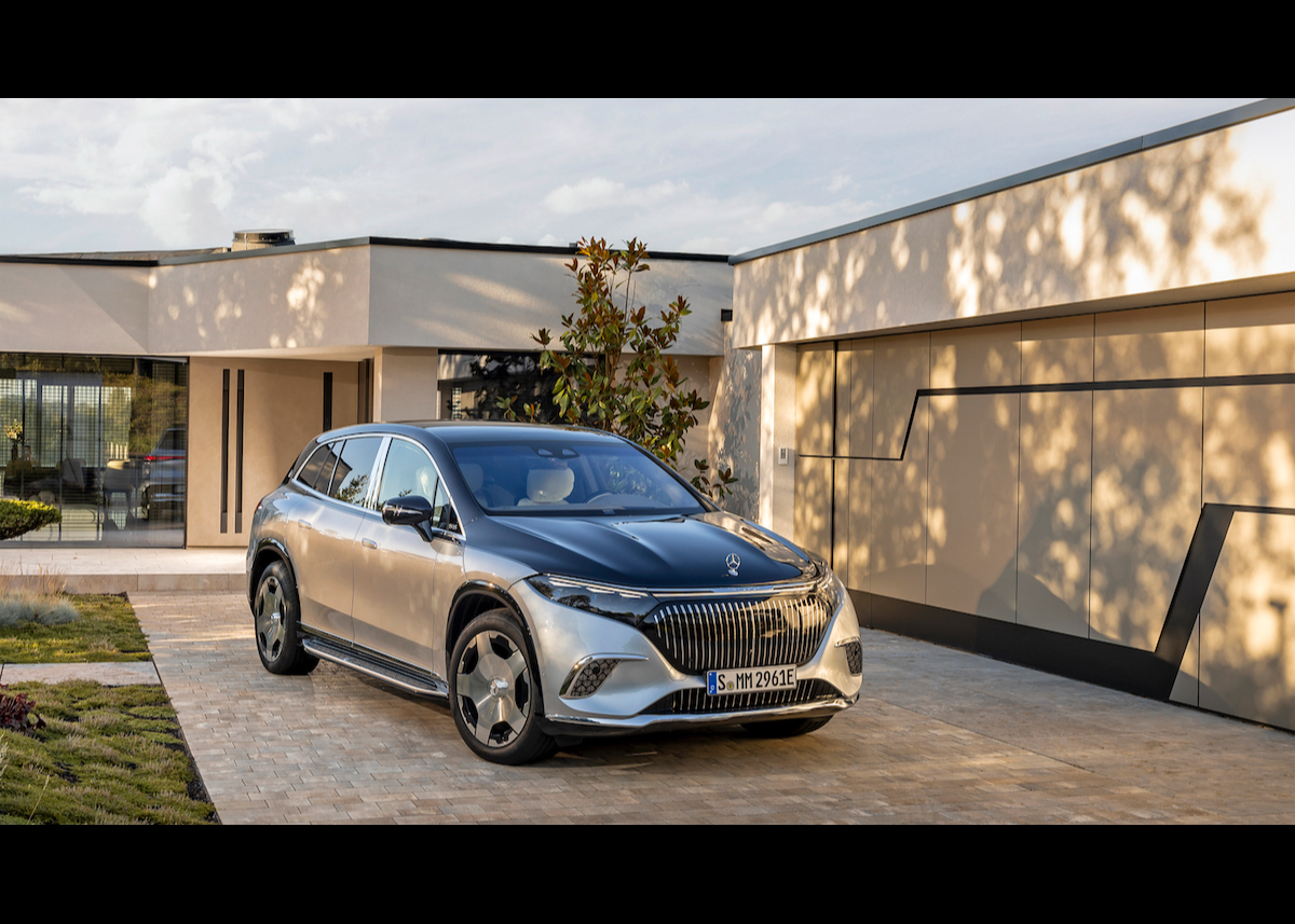 Mercedes-Maybach EQS SUV nun auch in Europa gestartet