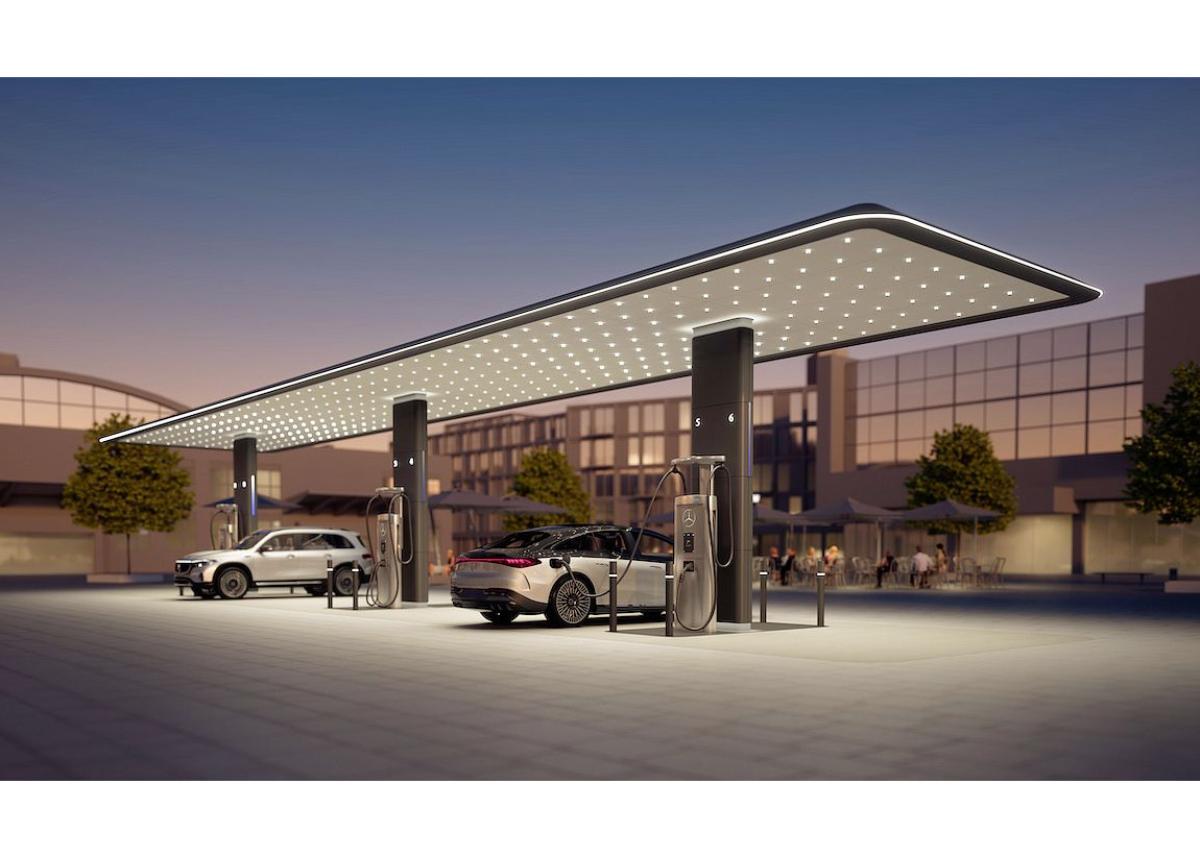 Mercedes-Benz startet in Nordamerika mit dem Aufbau eines eigenen globalen High-Power-Charging-Netzwerks