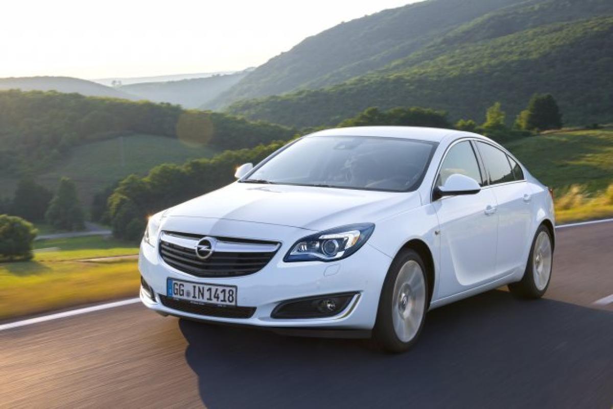 Neue Motoren für Opel Insignia
