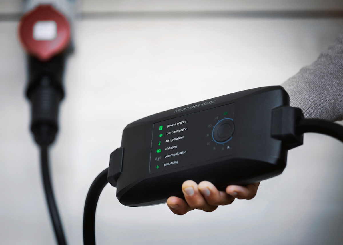 Komfortabel, vernetzt und variabel: das Flexible Ladesystem Pro von Mercedes-Benz