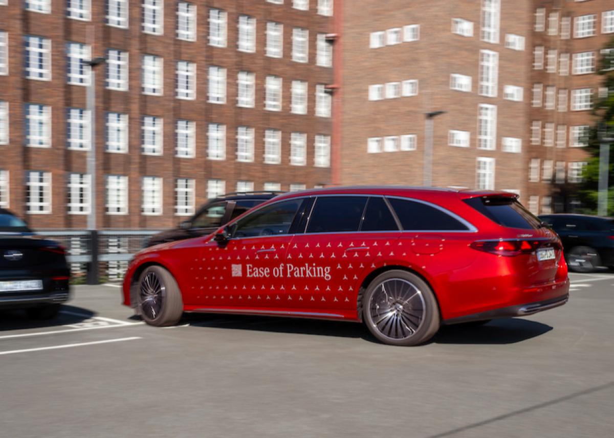 Mercedes-Benz verbessert automatisiertes Parken