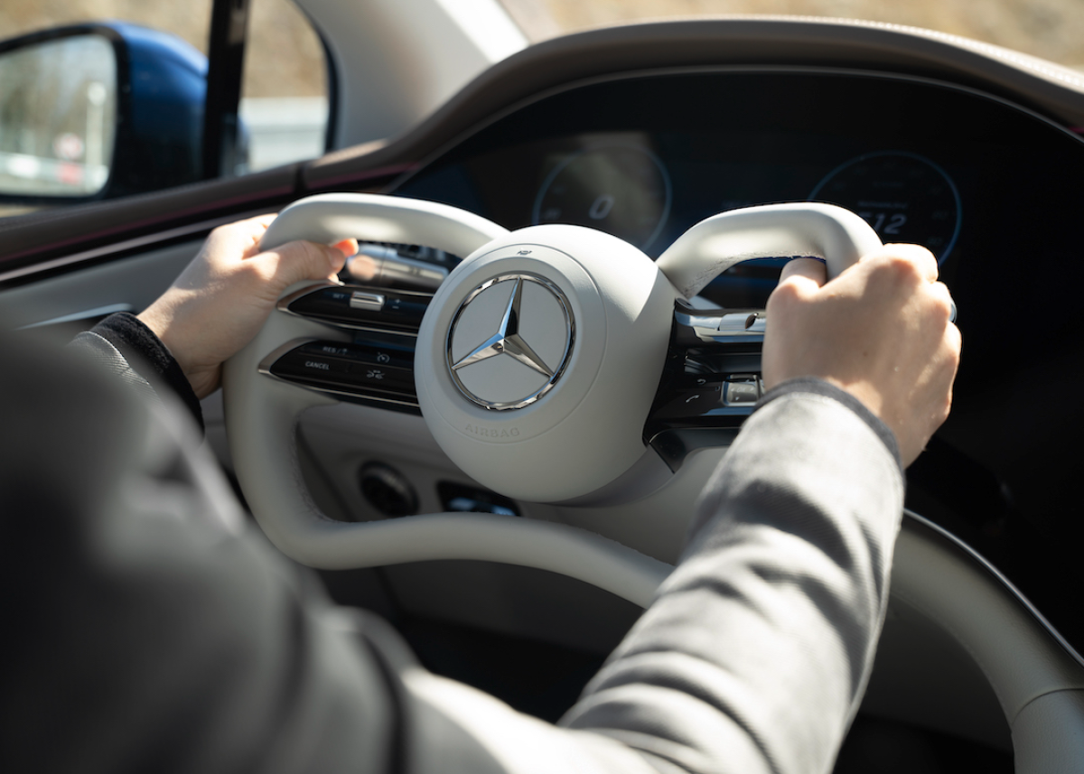 Steer-by-Wire wird Realität bei Mercedes-Benz: völlig neuartiges Lenkgefühl kombiniert mit maximaler Sicherheit