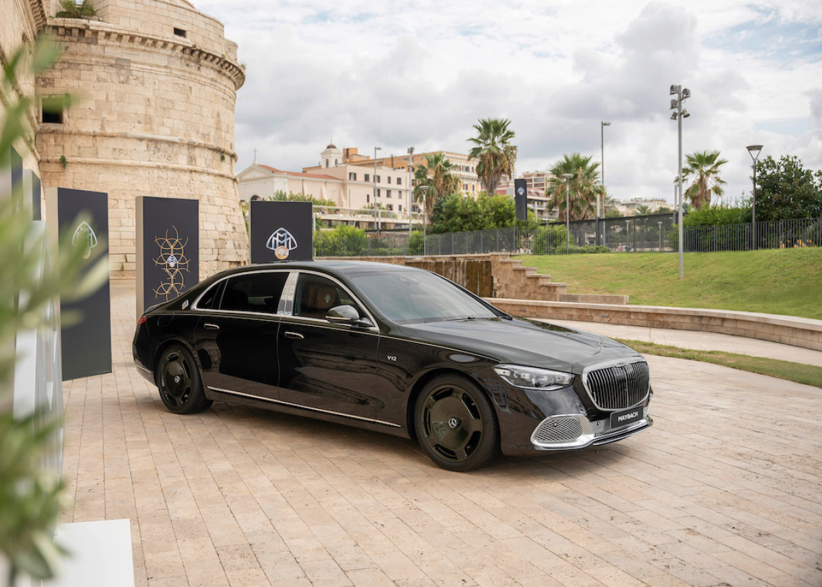 Die Mercedes-Maybach V12 Edition. Tradition trifft auf Design und Handwerkskunst