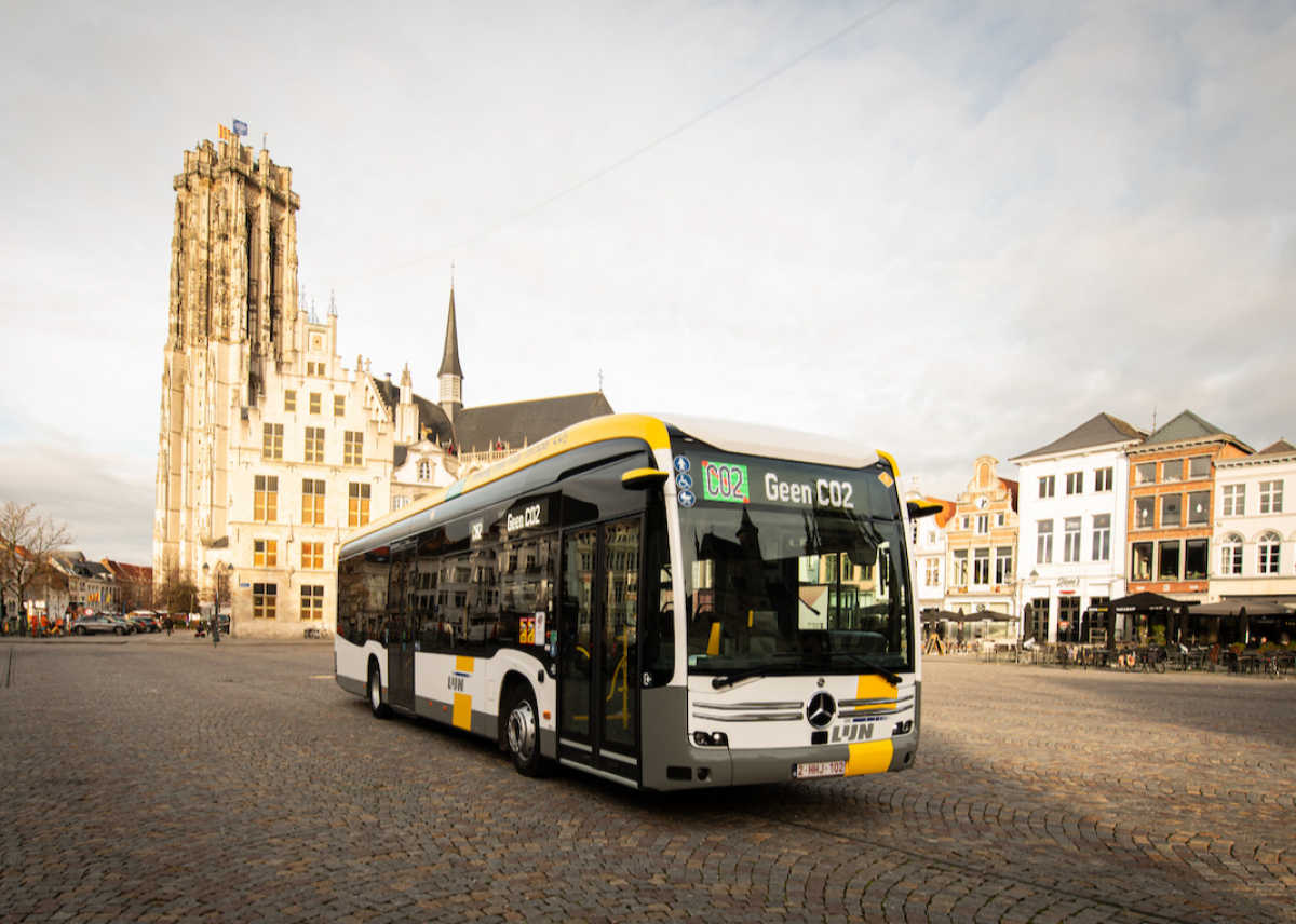 Großauftrag über 500 Elektrobusse: Daimler Buses schließt neuen Rahmenvertrag ab