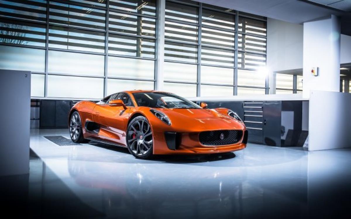 5 x: Die besten Bond-Bösewicht-Autos