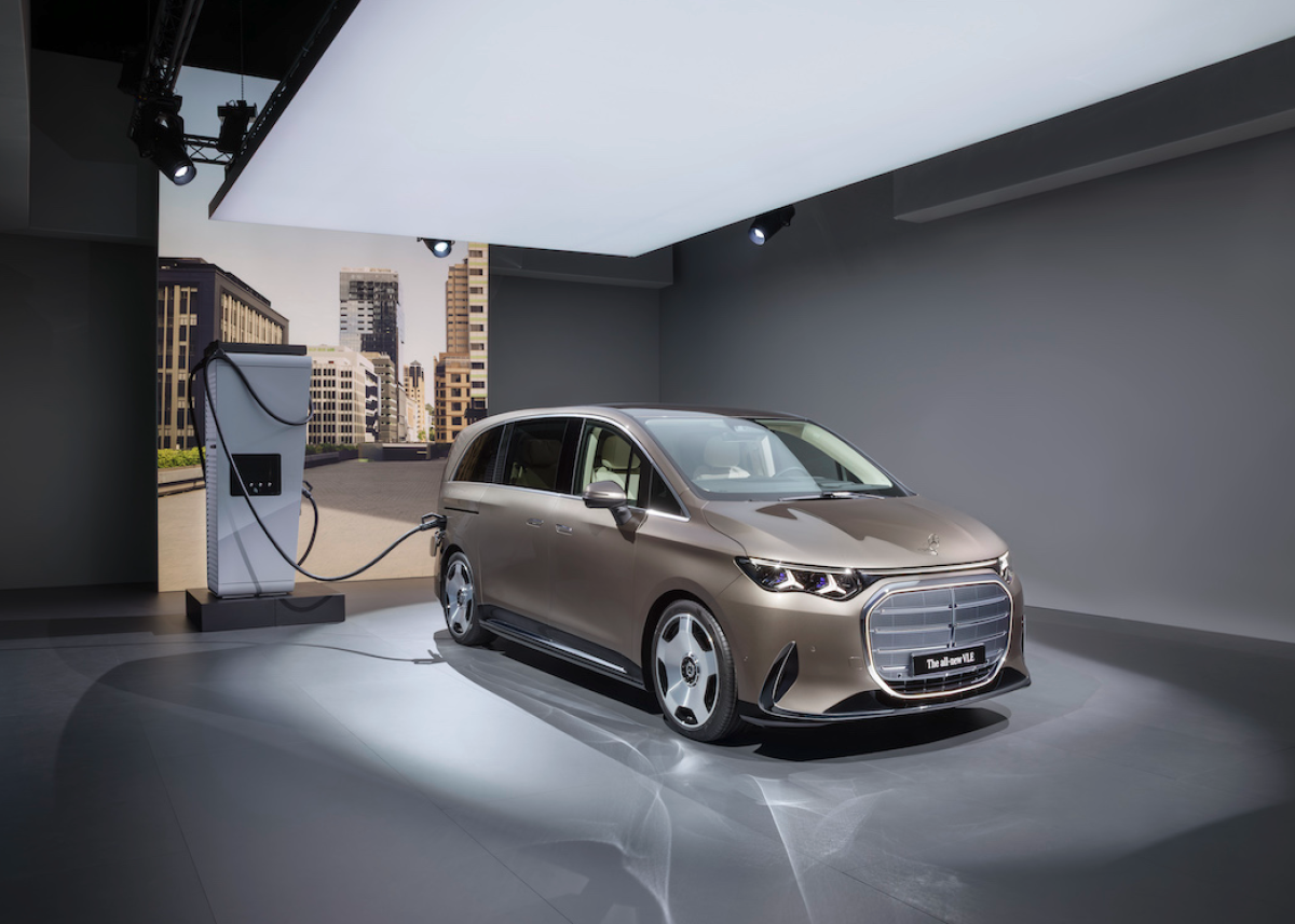 Die neue Ära der Grand Limousines beginnt jetzt: Der neue elektrische Mercedes-Benz VLE ist bestellbar