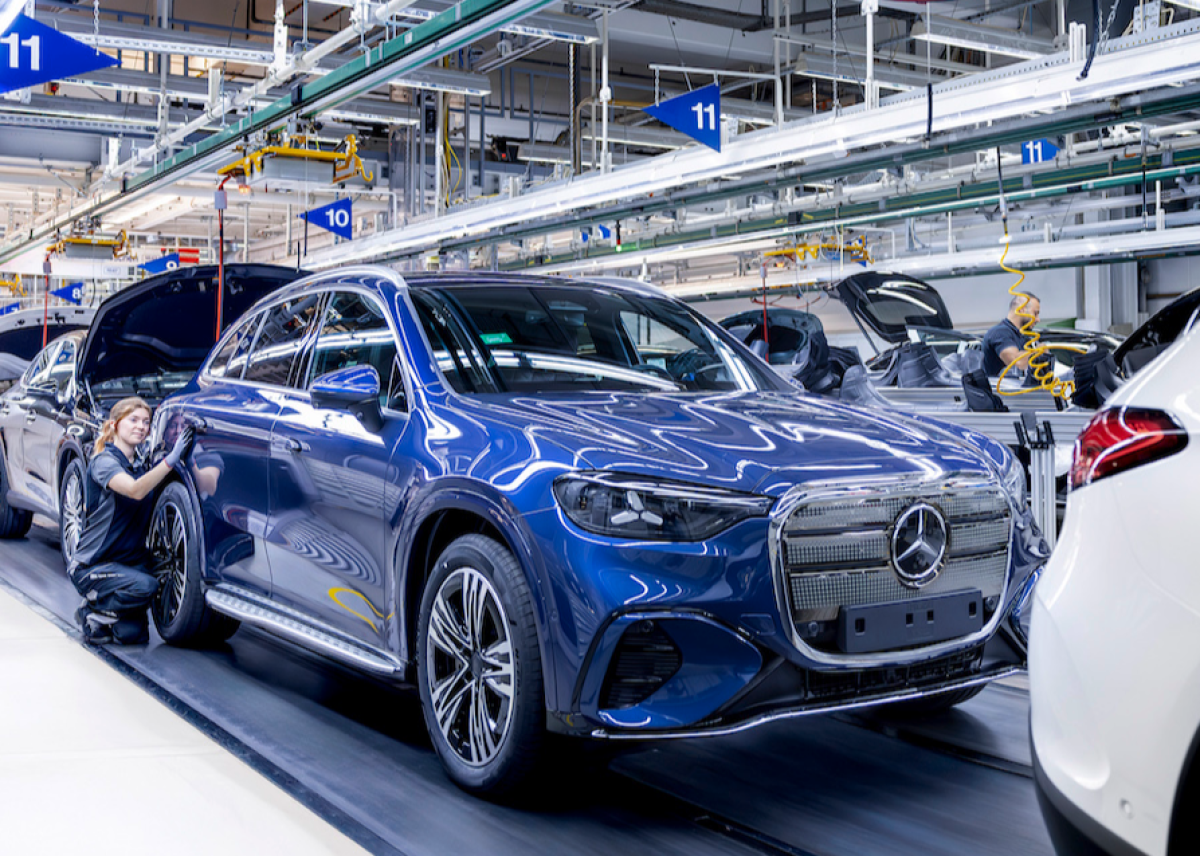 Erfolgreicher Produktionshochlauf des neuen elektrischen GLC im Mercedes-Benz Werk Bremen