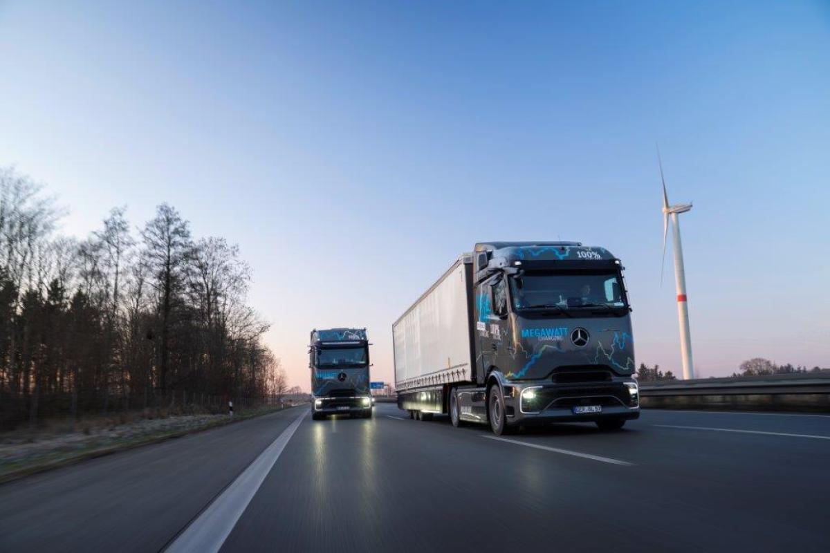 Megawattladen im Langstrecken‑Härtetest: Mercedes‑Benz Trucks schickt eActros 600 von Deutschland nach Schweden