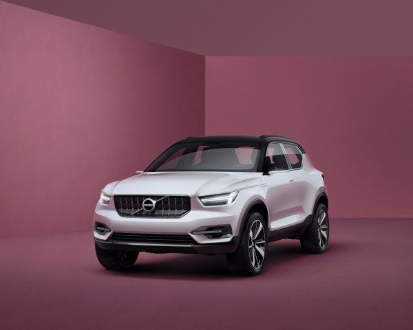 Volvo zeigt Studien-Doppel 40.1 und 40.2