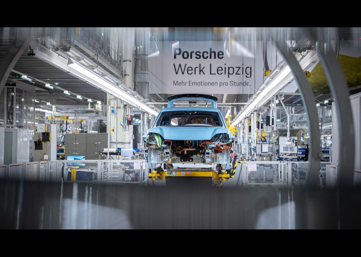 Porsche Werk Leipzig erhält Automotive Lean Production Award 2025