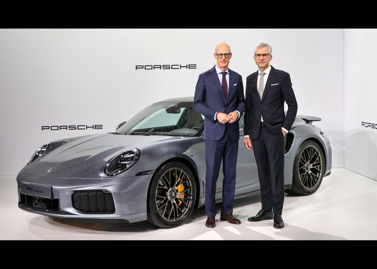 Porsche stellt sich neu auf: „Schlanker, schneller und noch begehrlicher“