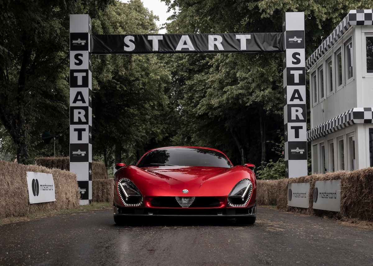 Alfa Romeo 33 Stradale beim „Goodwood Festival of Speed“