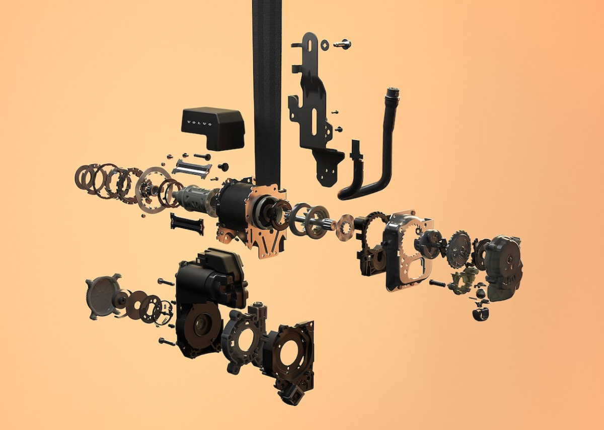 Weltweit erster multi-adaptiver Sicherheitsgurt debütiert im neuen Volvo EX60
