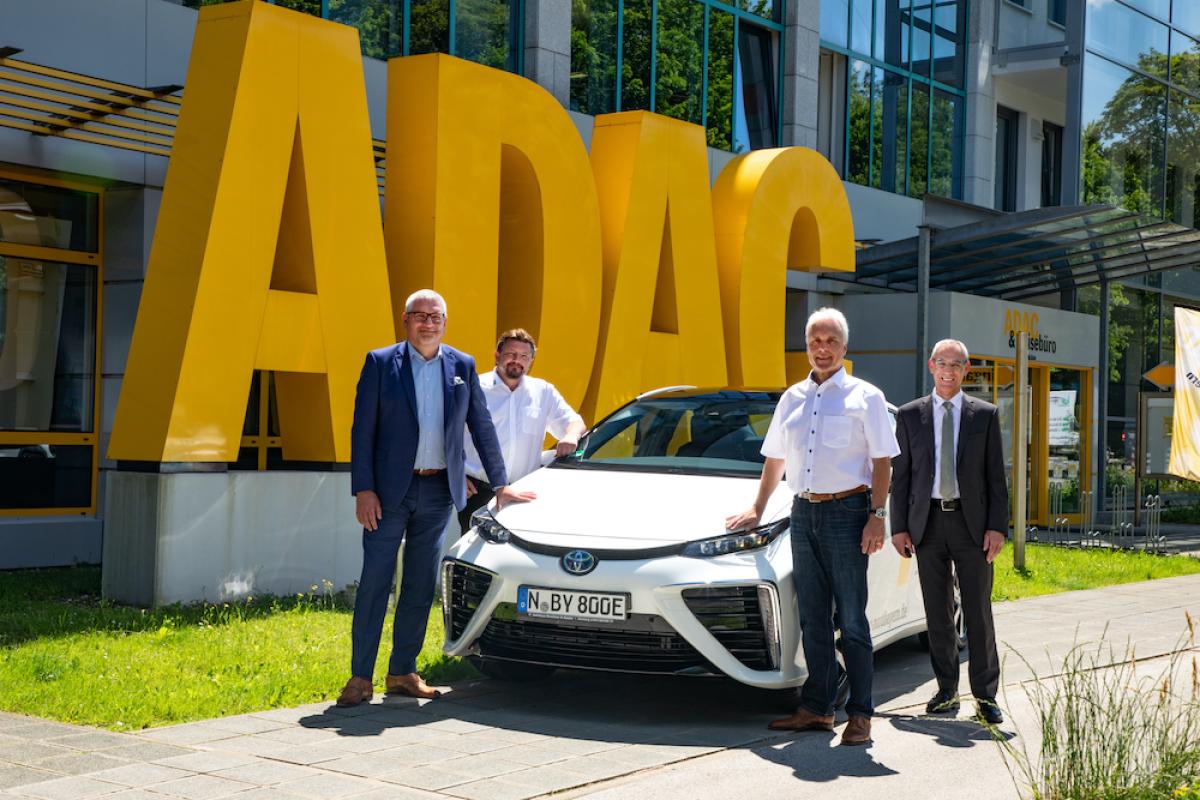 Toyota Mirai für den ADAC Nordbayern