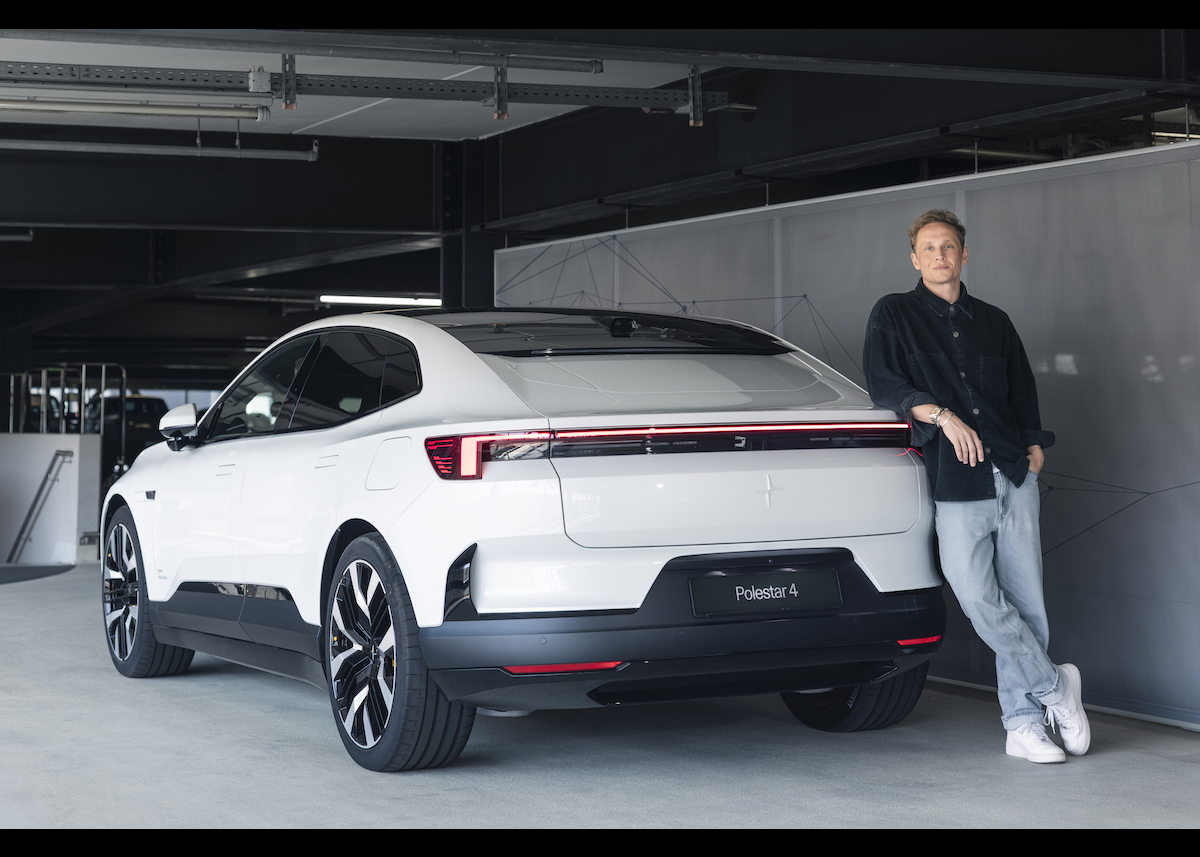 Gemeinsam in die Zukunft: Polestar und Matthias Schweighöfer starten kreative Partnerschaft