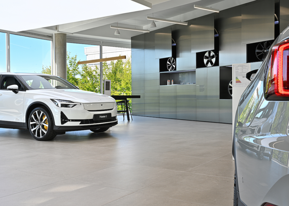 Polestar baut Präsenz in Deutschland weiter aus: Neue Spaces in Offenbach und Saarbrücken