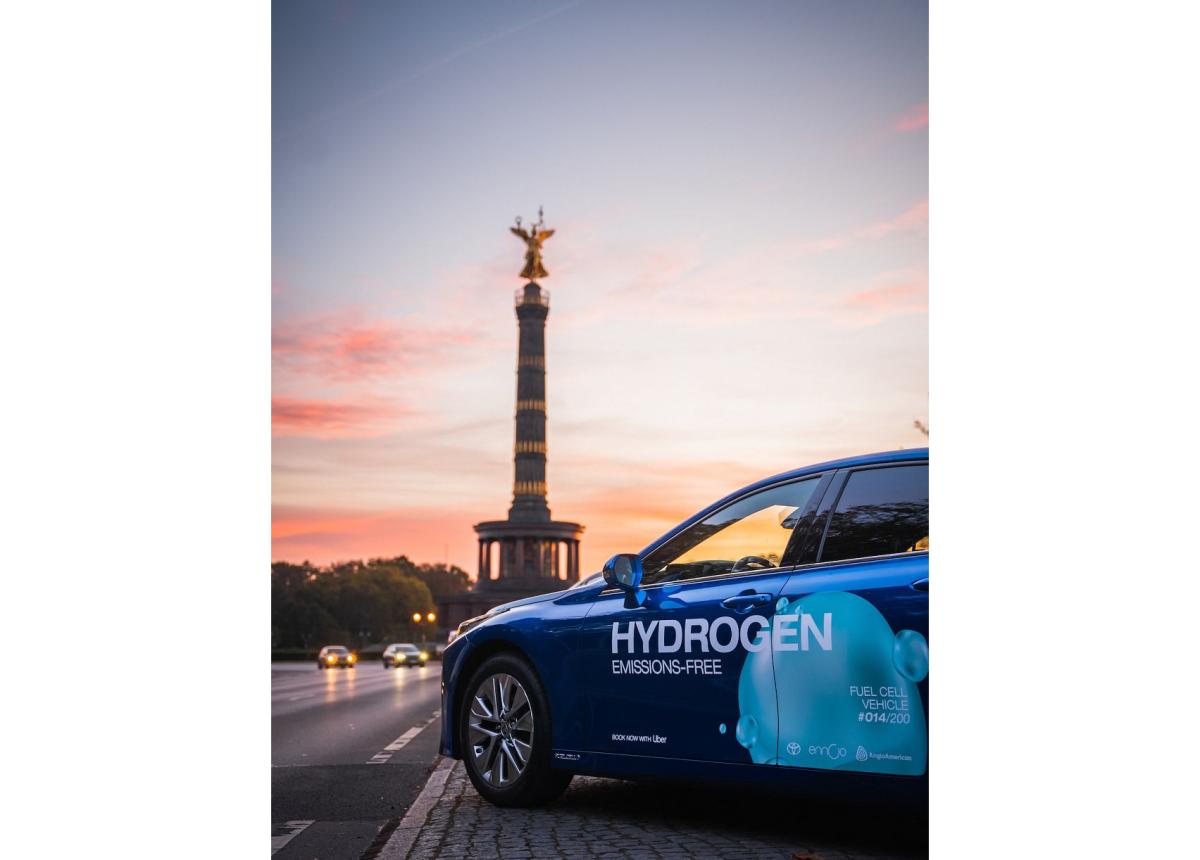 H2 Moves Berlin: Deutschlands größte Wasserstoff-Elektroflotte fährt in der Hauptstadt