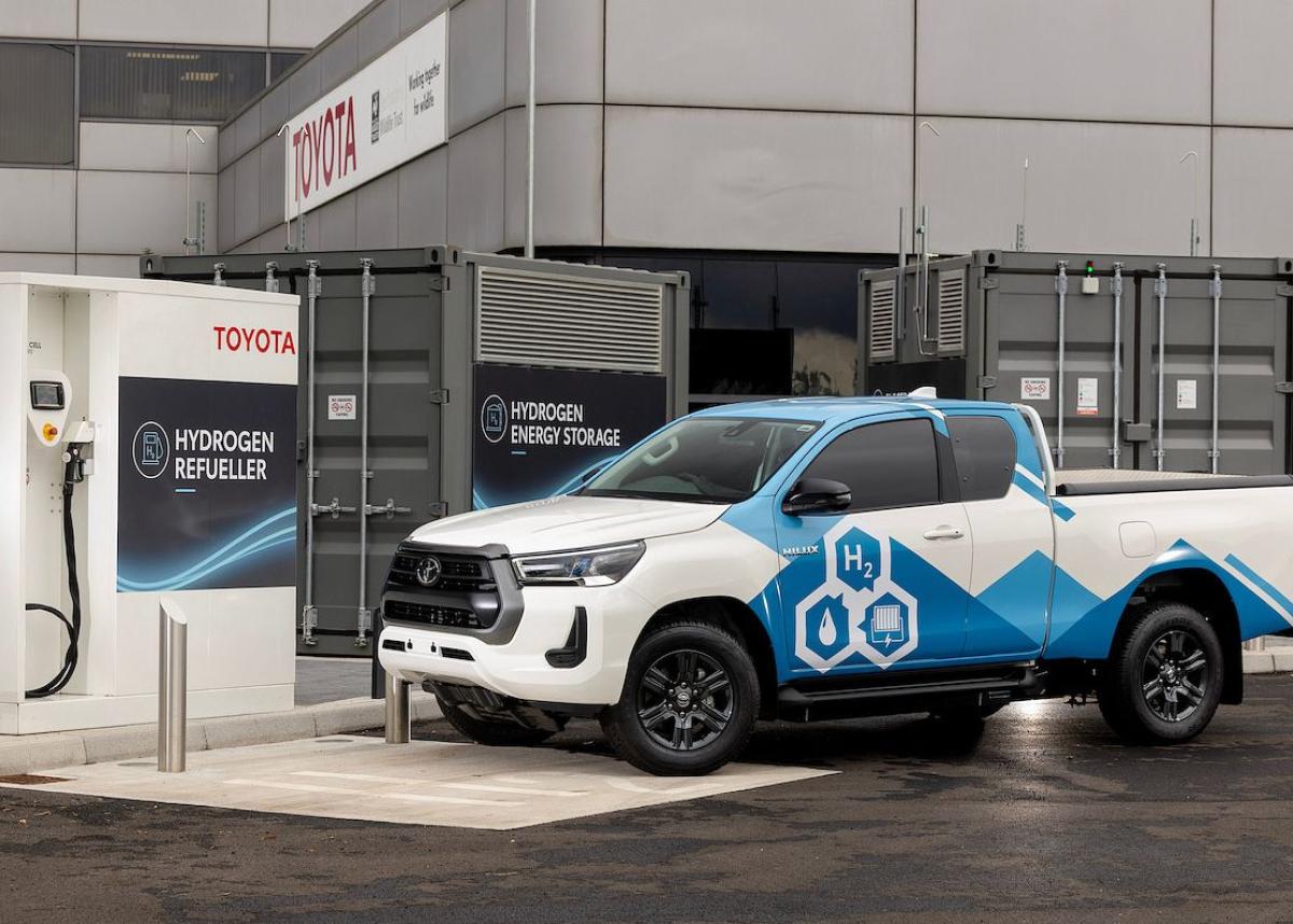 Neuer Toyota Hilux mit Brennstoffzellentechnik