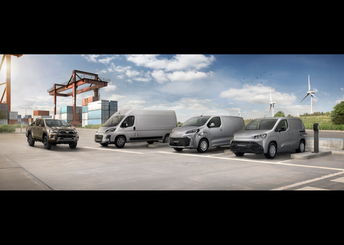 Neuer Proace Max komplettiert die Toyota Professional Nutzfahrzeugfamilie