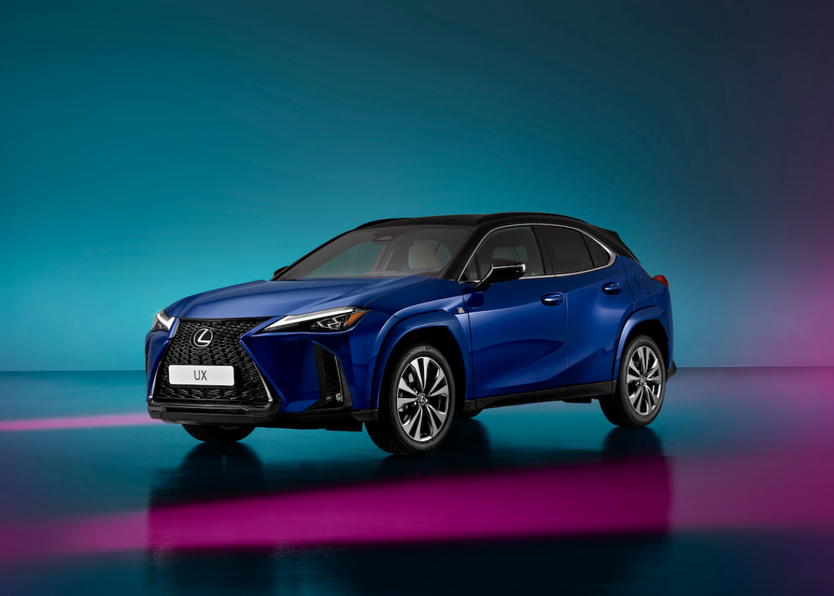 Lexus UX mit erstarktem Hybridantrieb