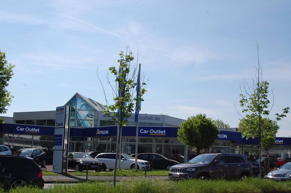 Das Athlon Car Outlet erstrahlt in neuem Design