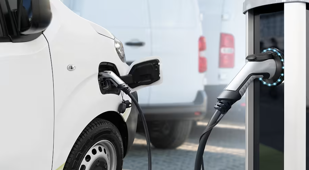 Webfleet, Bia Power und ChargeBroker: Neue Lösung verbindet optimiertes Depotladen und EV-Flottenmanagement nahtlos