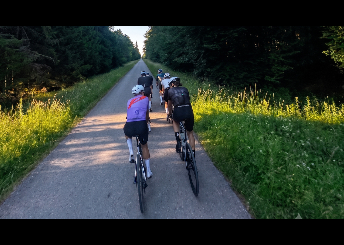 Gemeinsam in die Pedale, gemeinsam ins Ziel: Über 116.000 geradelte Kilometer bei der „Business meets Bike Challenge“ von BusinessBike
