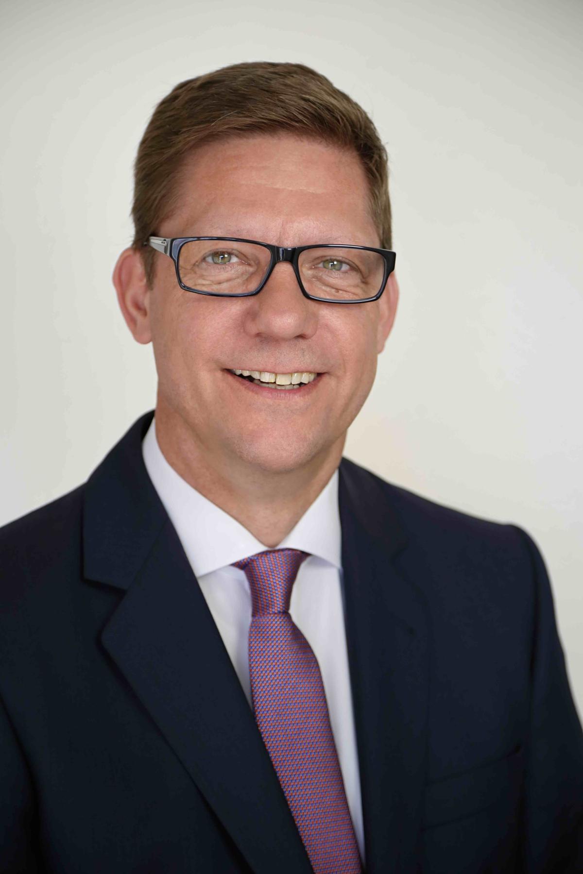 Imperial kündigt CEO-Wechsel für Ende 2018 an