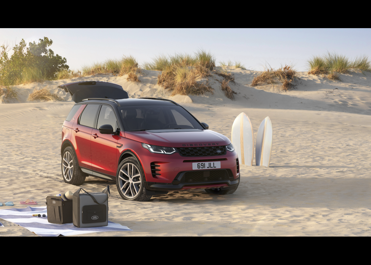 Discovery Sport wird noch dynamischer, luxuriöser und individueller: Mit den neuen Editionen Metropolitan und Landmark