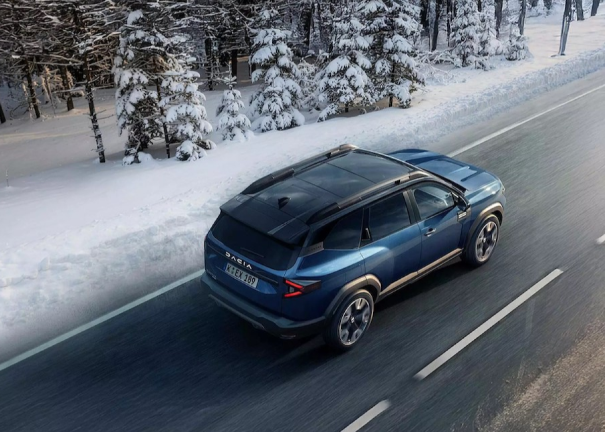 Dacia Adventskalender mit 240 Gewinnen und Bigster Verlosung für einjährige Nutzung