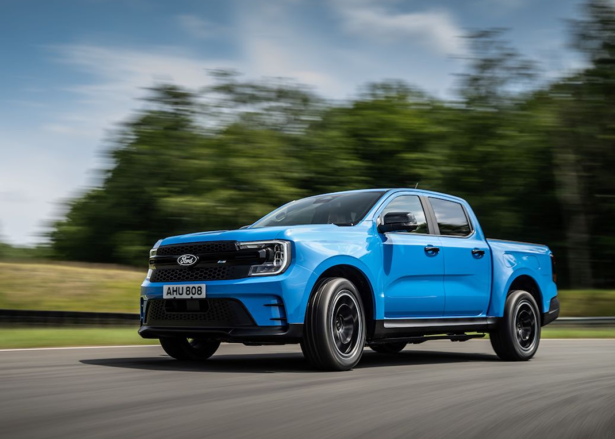 Neuer Ford Ranger MS-RT Plug-in-Hybrid und E-Tourneo Custom MS-RT: Flexible Alleskönner mit Rennsport-DNA