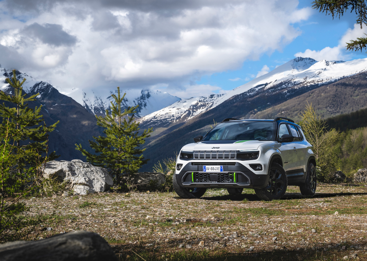 Der neue Jeep® Avenger 4xe: Mit Allradantrieb für mehr Spaß und Freiheit