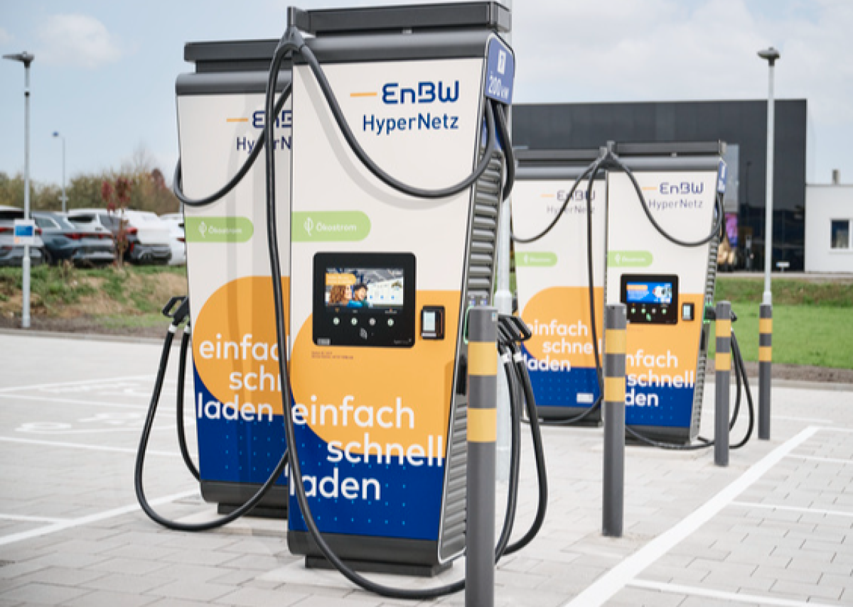 Baustart für zwei EnBW-Schnellladeparks in Nordrhein-Westfalen