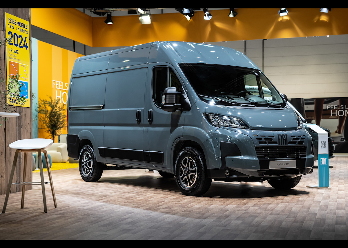 FIAT Professional auf dem Caravan Salon Düsseldorf: Der neue Fiat Ducato steht im Mittelpunkt