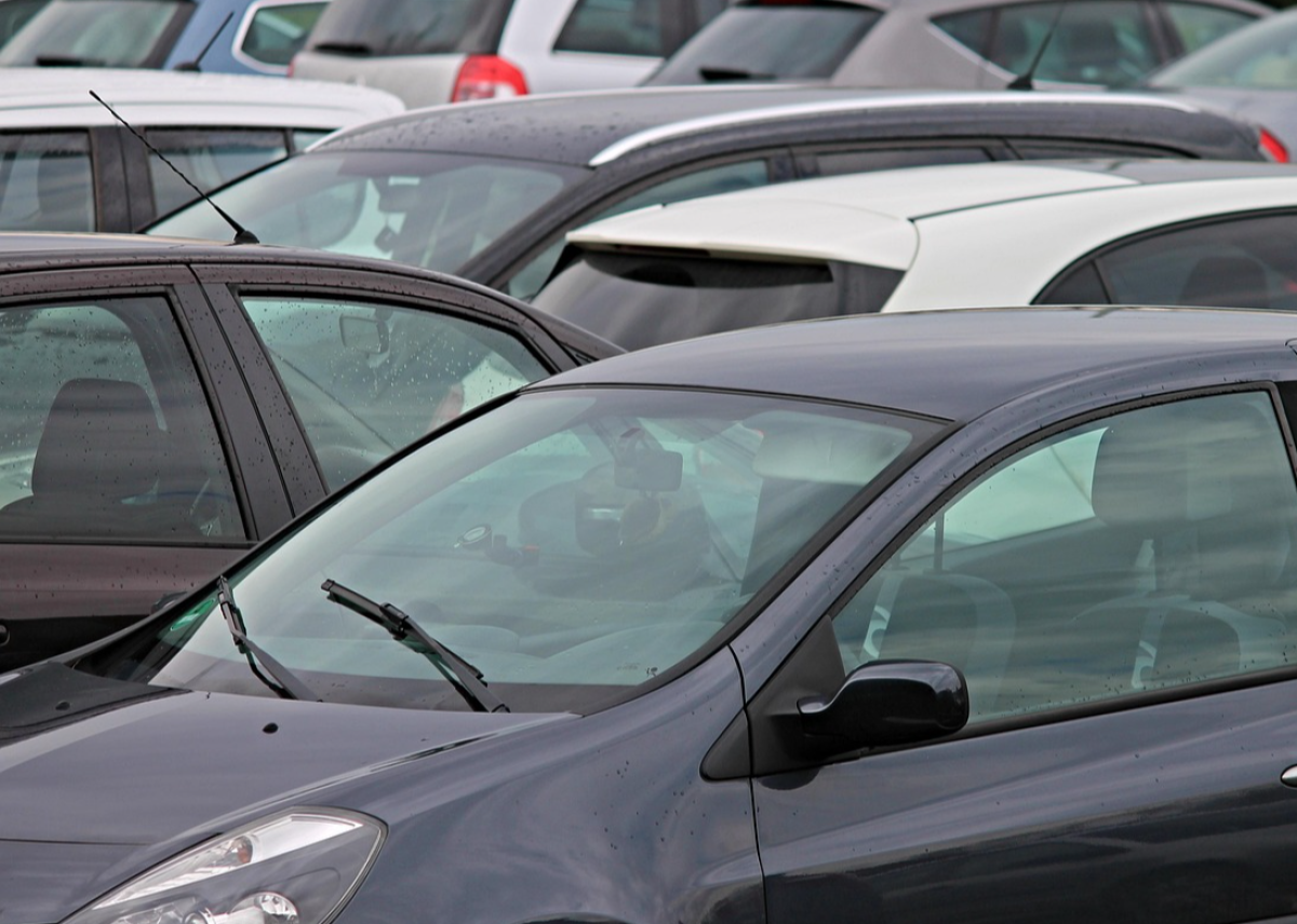 Fahrtenbuch statt Ein-Prozent-Methode: Mit beliebten Dienstwagen einfach Steuern sparen und direkt das Weihnachtsgeld 2026 sichern