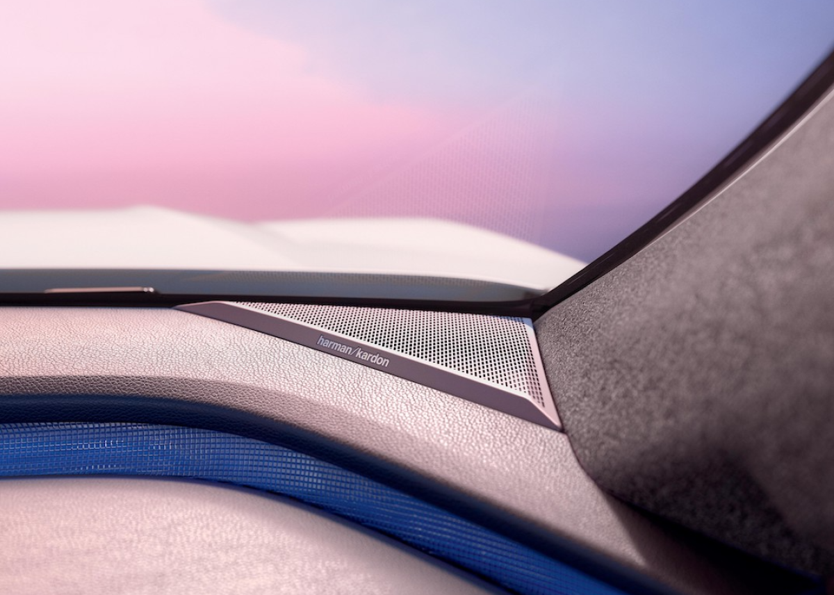 Harman Kardon bereichert den nächsten Familien-Roadtrip im neuen Renault Scenic E-Tech 100% elektrisch mit Premium-Sound