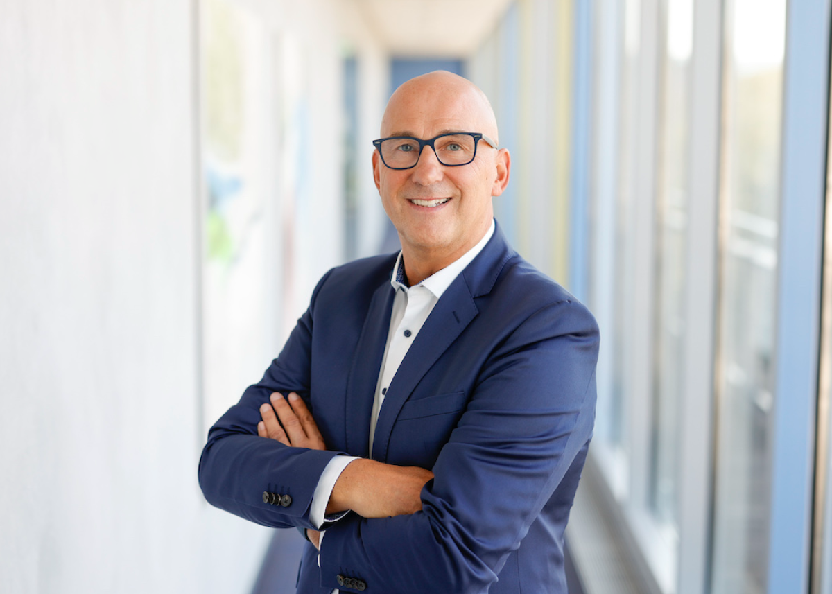 akf servicelease bei „Flotte! Der Branchentreff“ in Düsseldorf: Impulsgeber für progressive Leasing- und Finanzierungslösungen und effizientes Fuhrparkmanagement