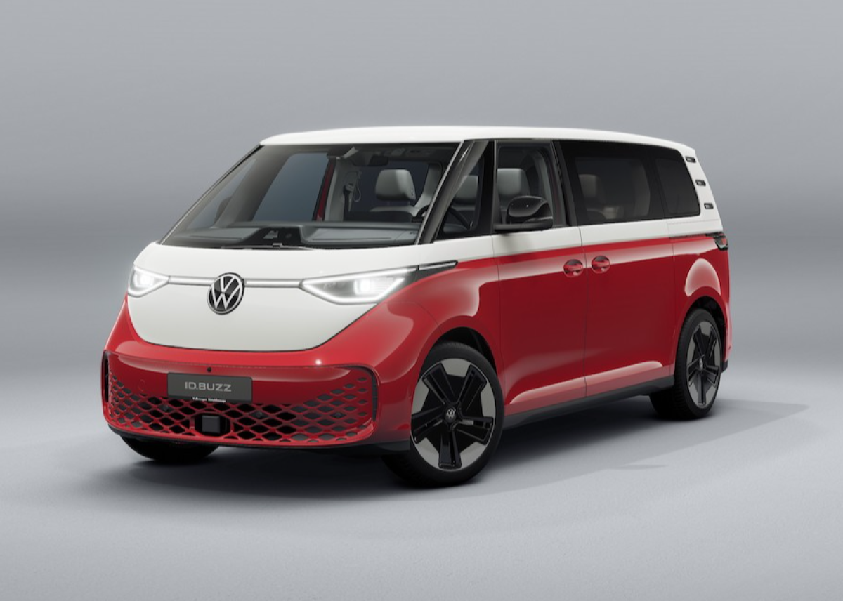 ID. Buzz Programm startet mit Technologie-Update und einer weiteren Allradversion in den Sommer