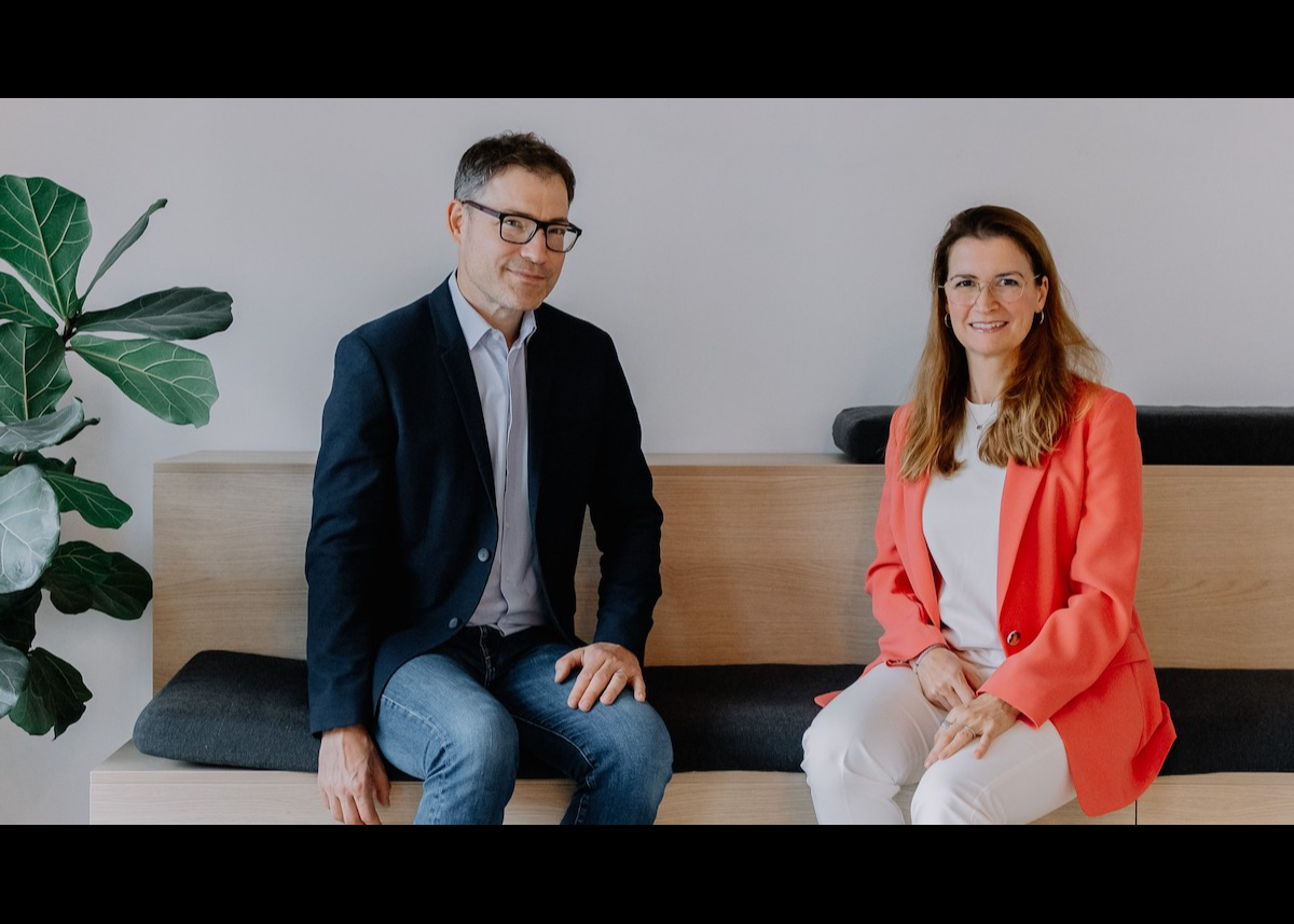 EnBW und Ladelösungsanbieter ChargeHere schließen Partnerschaft für die Wohnungswirtschaft