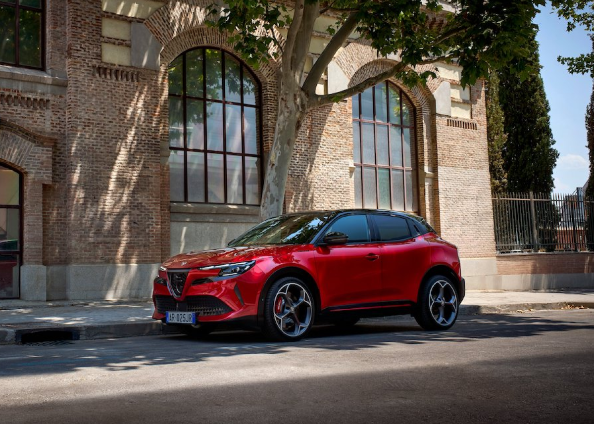 Der Alfa Romeo Junior startet mit dem neuen Modelljahr durch