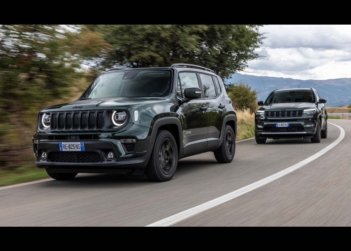 Sondermodelle zur Feier von einer Million verkaufter Fahrzeuge: Jeep® Renegade und Jeep Compass North Star Edition