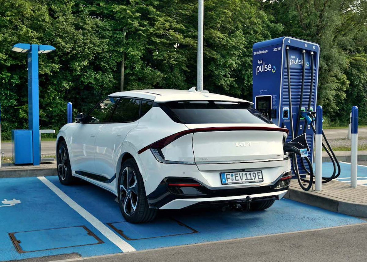Ultraschnellladen ab 39 Cent pro kWh: Kia Charge-Kunden erhalten jetzt bis zu 50 Prozent Rabatt bei Aral Pulse