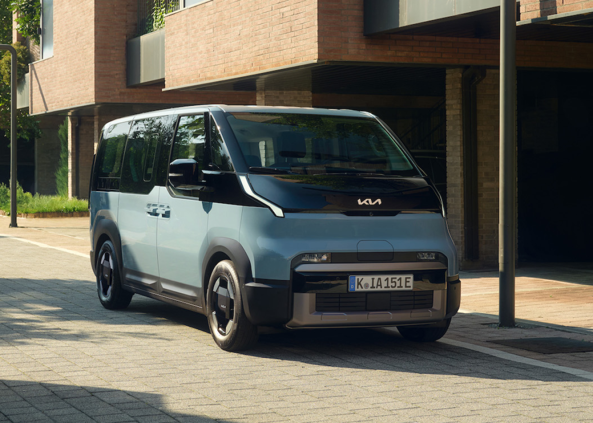 Kia PV5 Passenger nun auch als Sechs- und Siebensitzer bestellbar